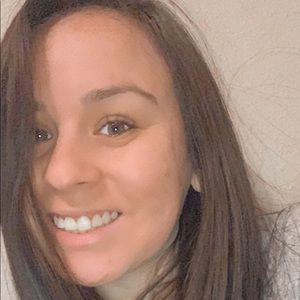 Meet your Posher, Shania